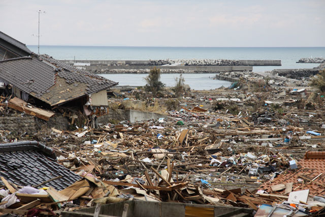 Damage / Otohama / Seaside