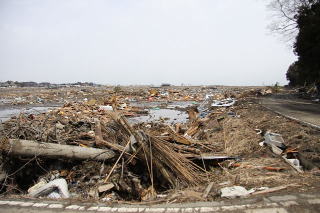 Damage / Nakajima / Seaside