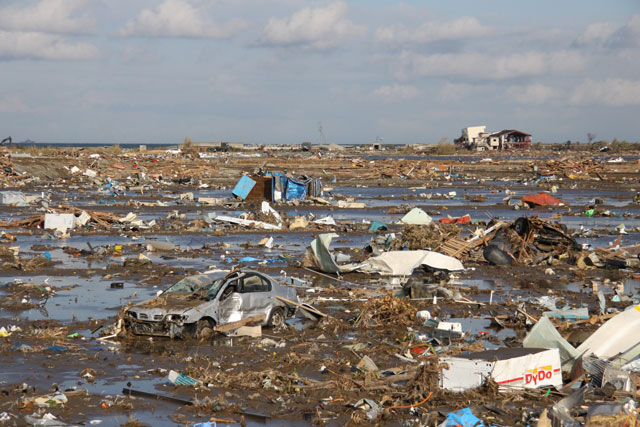 Damage / Nakajima / Seaside