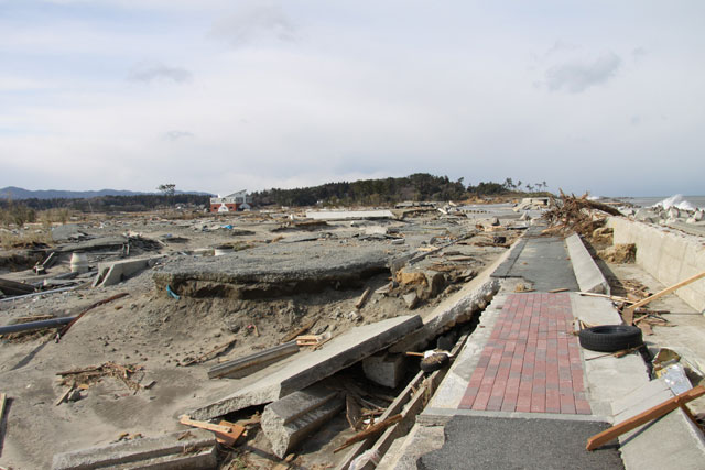 被災 埒浜 海岸