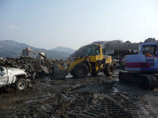 啓開 啓開作業中 金浜 宮古道路  刈屋建設