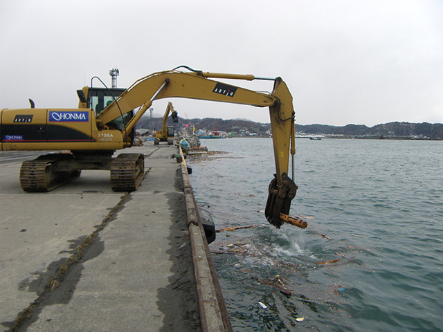 Clearance / Clearance work of rubble