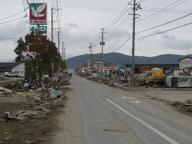 Damage After junction of Magiyama road, Route398 / Direction of Onagawa / Near Doba