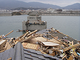 Iwate Rikuzentakata Bridge / Kesenohashi bridge / Material of Tohoku Regional Development Bureau of MLIT